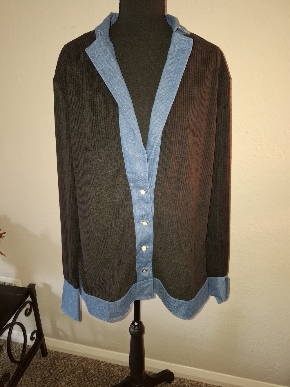 SHEIN Black Corduroy Jacket with Blue Denim Trim